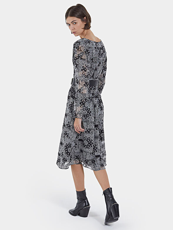 Dress with floral and paisley motifs - 2