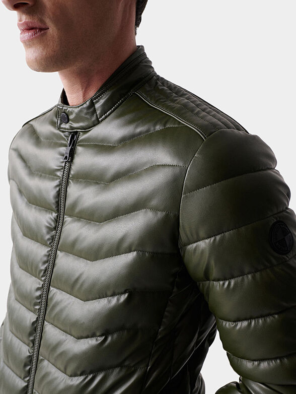 Green jacket - 3