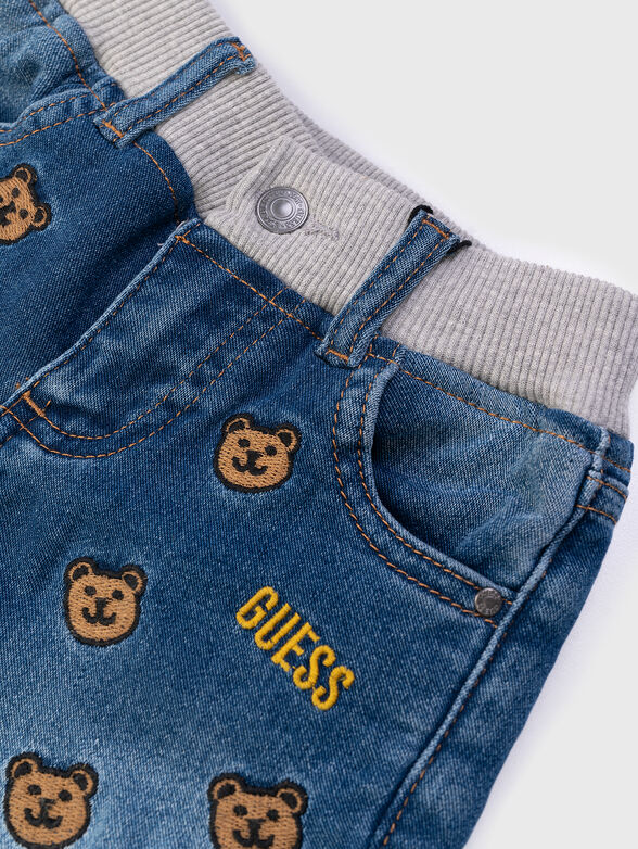 Blue jeans with embroidery - 4