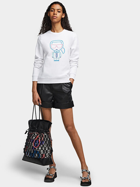 Sweatshirt with 3D logo detail - 2