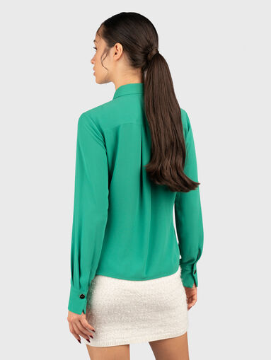 Shirt with accent buttons - 3