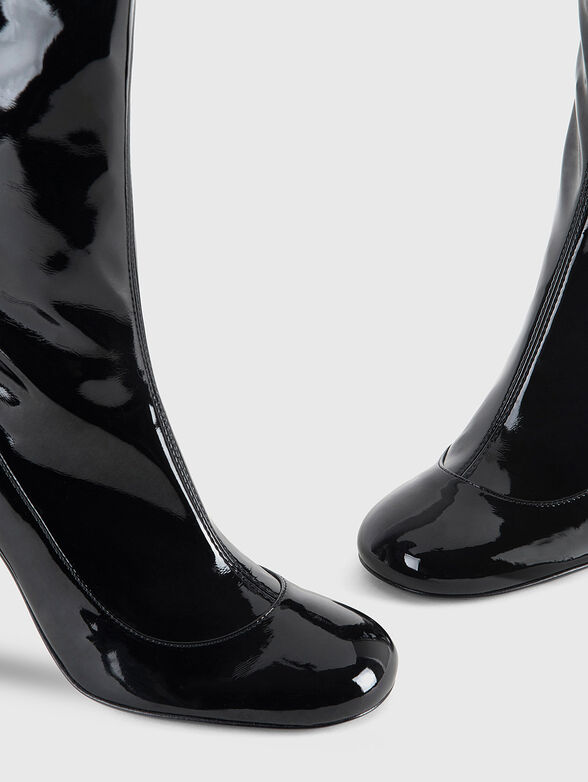 Pattern leather ankle boots - 4