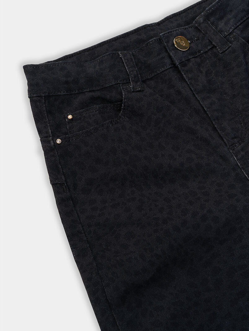 Black jeans with animal motifs - 3
