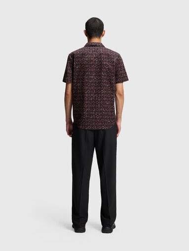 Short sleeved shirt with monogram logo print - 3