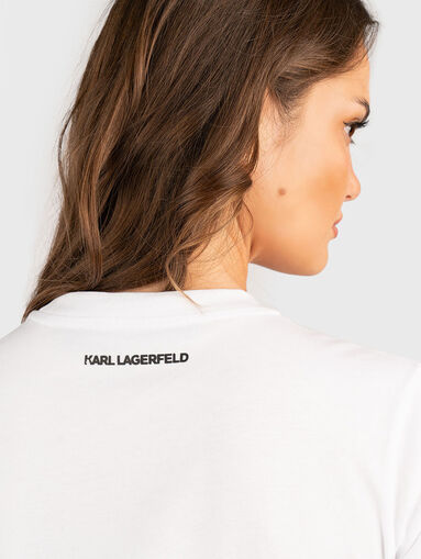 Floral embroidery T-shirt - 5