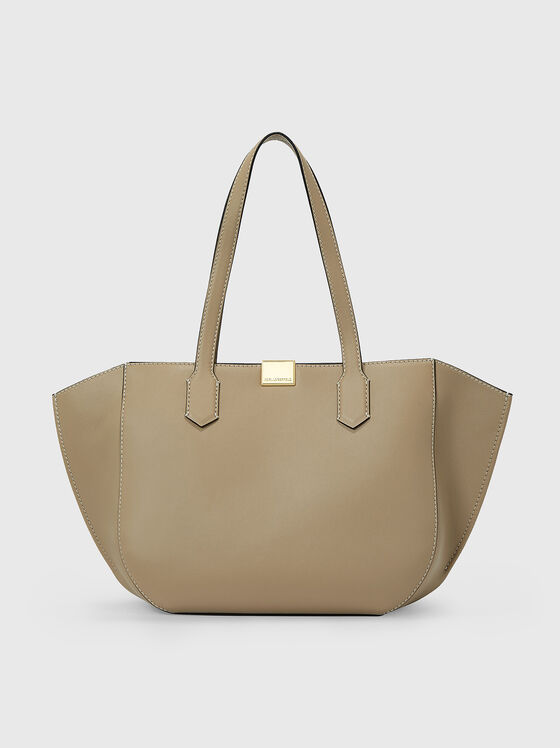 Кожена чанта със златист лого детайл - 1