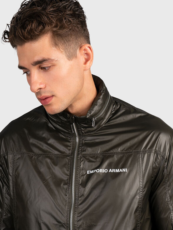 Jacket with logo detail on the back - 5