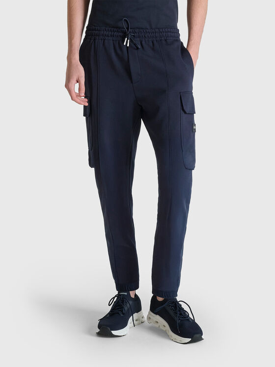Sports pants with accent pockets - 1