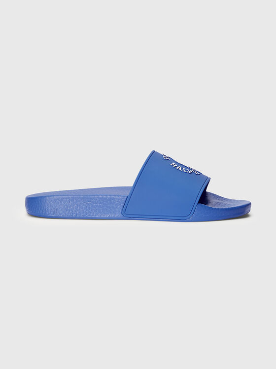 Сини плажни обувки с релефно лого - 1