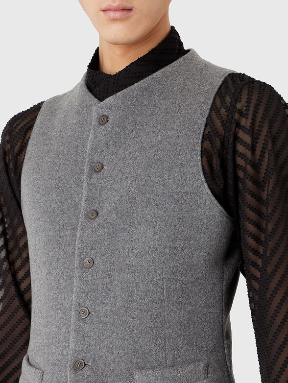 Wool vest with buttons - 4