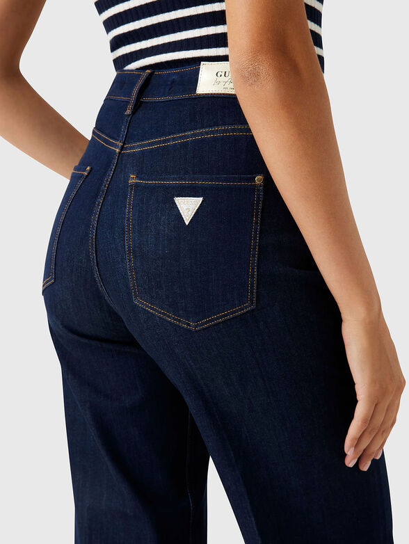 Straight jeans with wide legs - 3