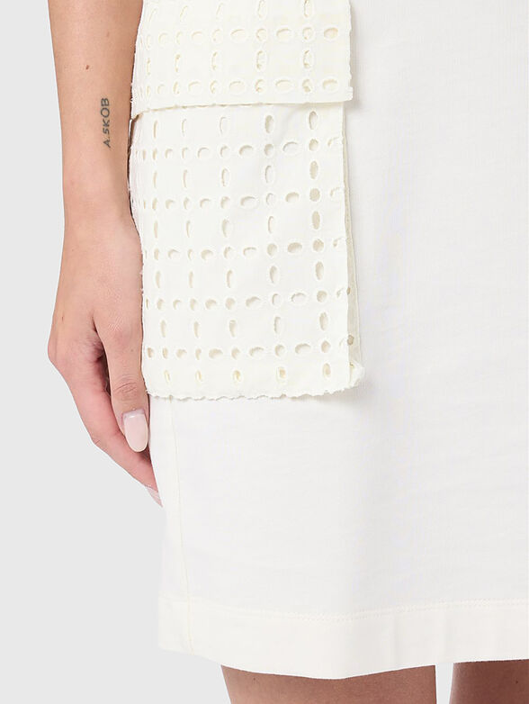 Perforated dress in ecru  - 3