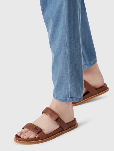 Light blue slim jeans - 4