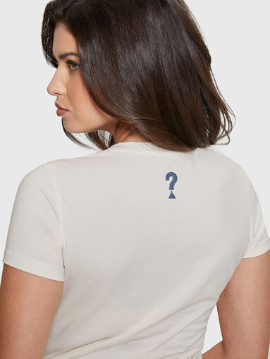 T-shirt with floral print - 4