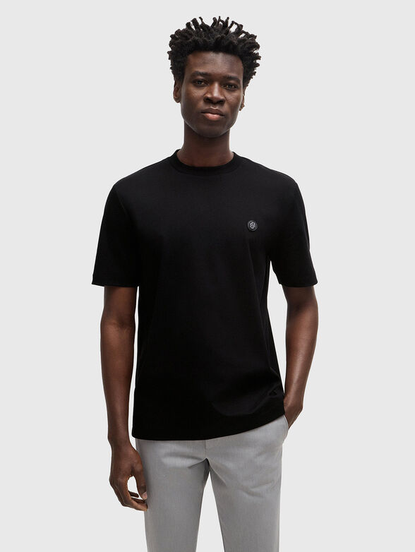 White T-shirt with oval neckline - 1