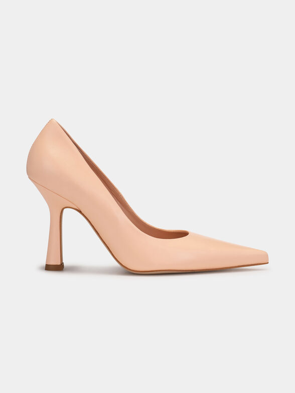 Heeled shoes in peach color - 1
