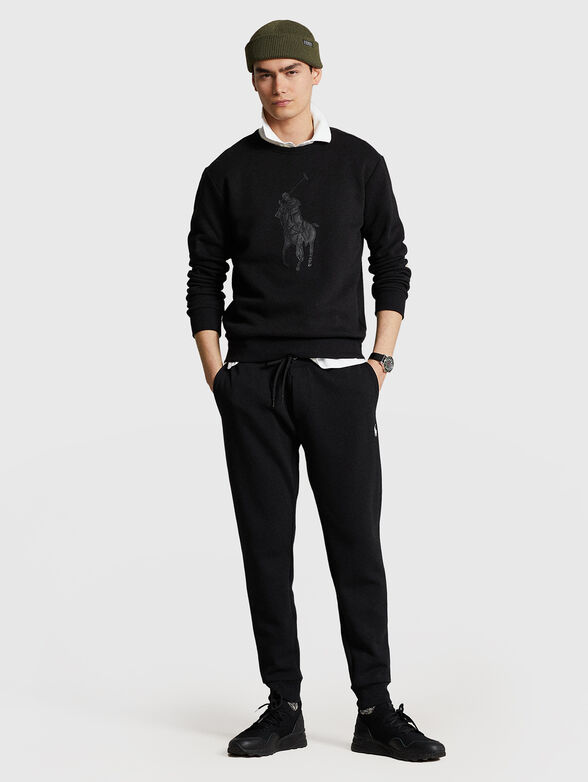 Black sweatshirt with detail - 2