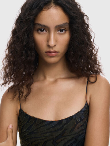 Midi dress with accented ribs - 4