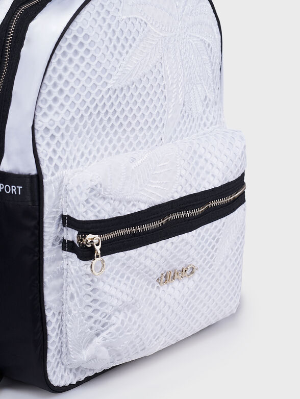 Backpack with embroidered details - 4