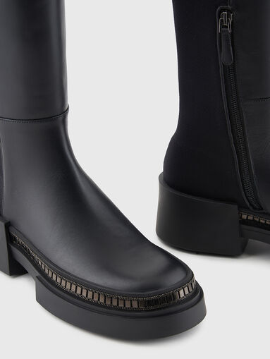 Genuine leather boots with appliqu&eacute;d crystals - 4