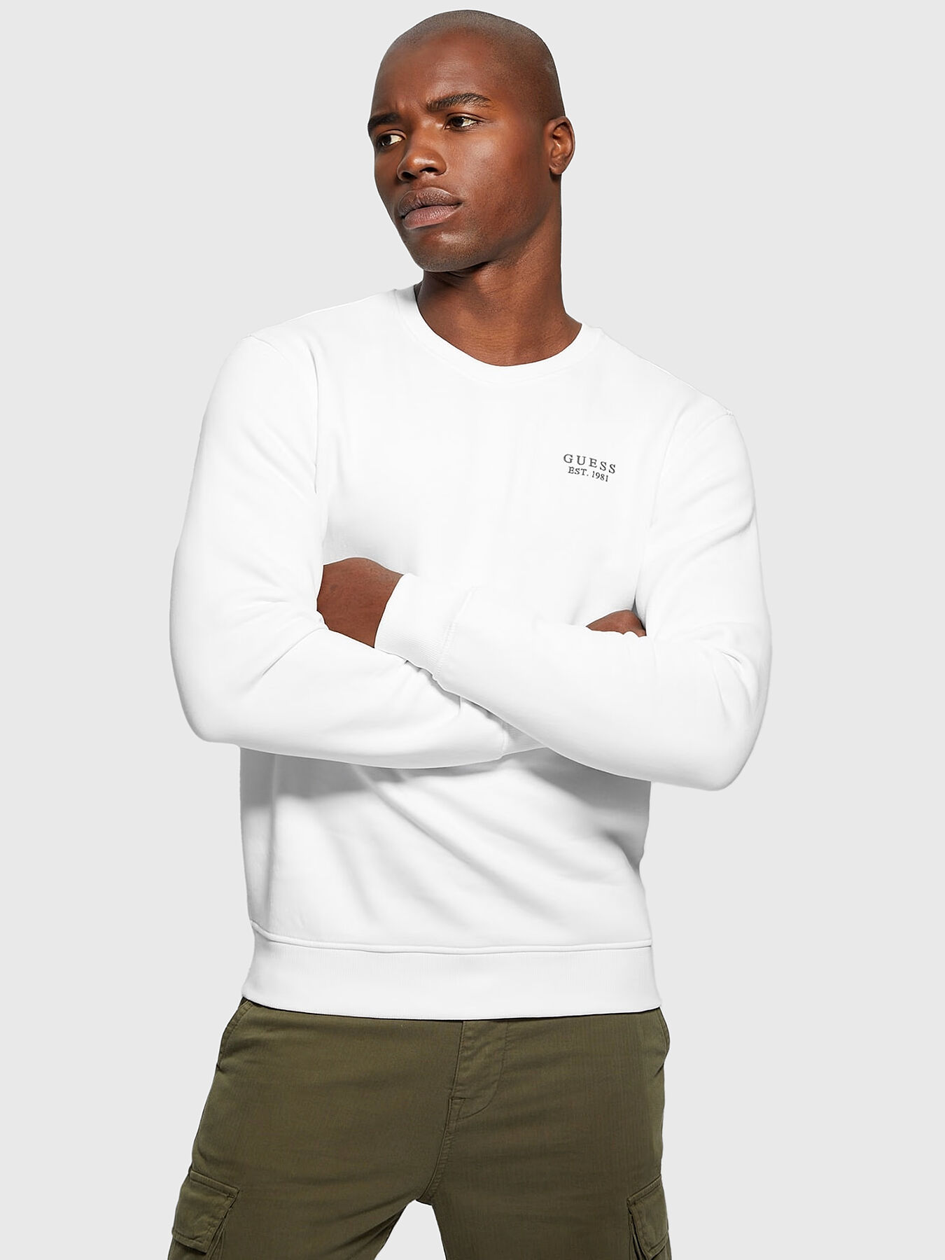 Sweatshirt with contrast print on the back brand GUESS Globalbrandsstore en