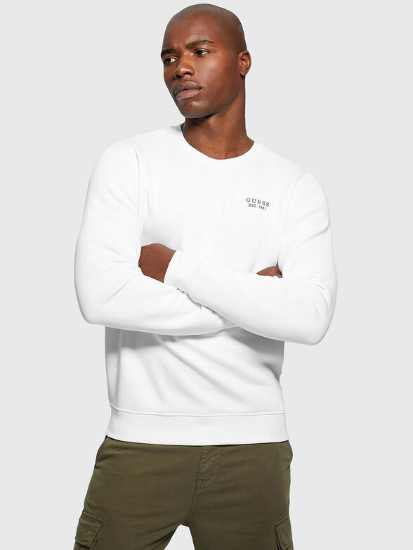Sweatshirt with contrast print on the back - 1