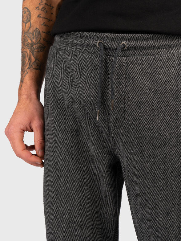 Cotton blend trousers with ties - 4