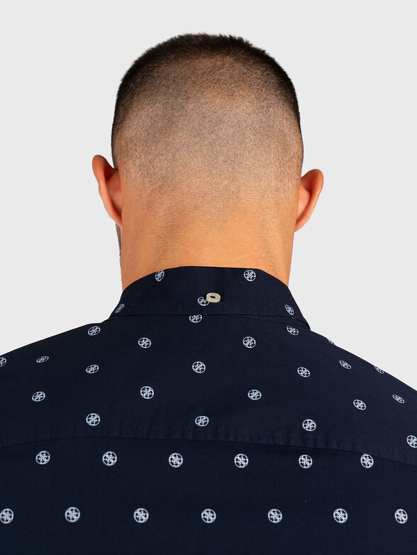 Dark blue shirt with contrast monogram print - 4