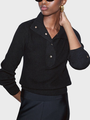 Sweater with gold buttons - 4