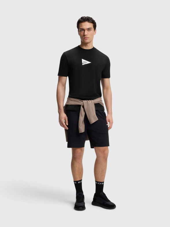 T-shirt with a statement print on the back - 4