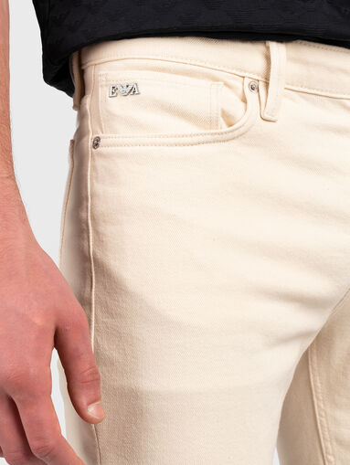 Slim jeans in ecru colour - 4