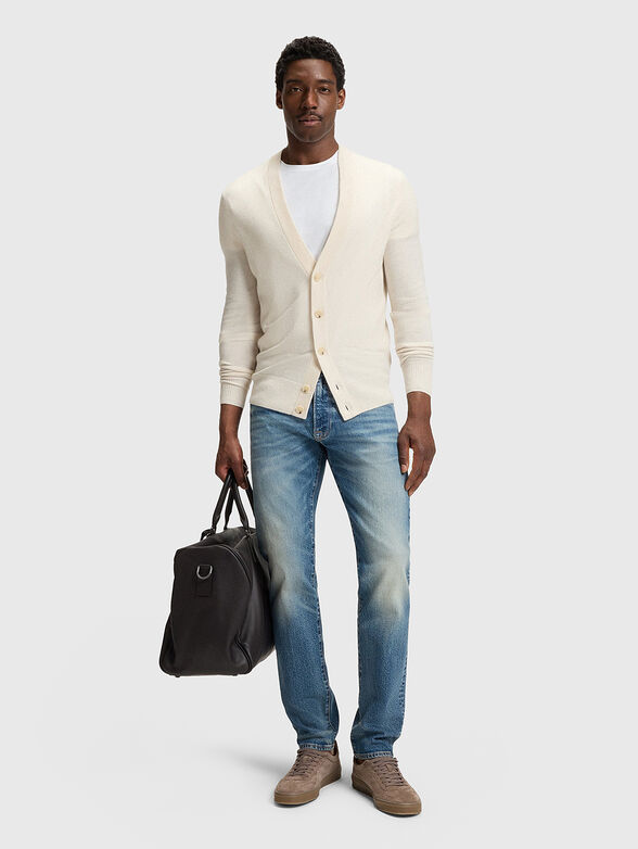 Slim jeans with a faded effect - 4