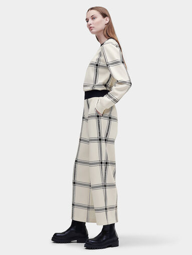 KARL CHECK Trousers - 3