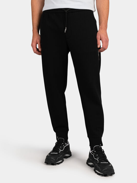 Черен спортен панталон - 1