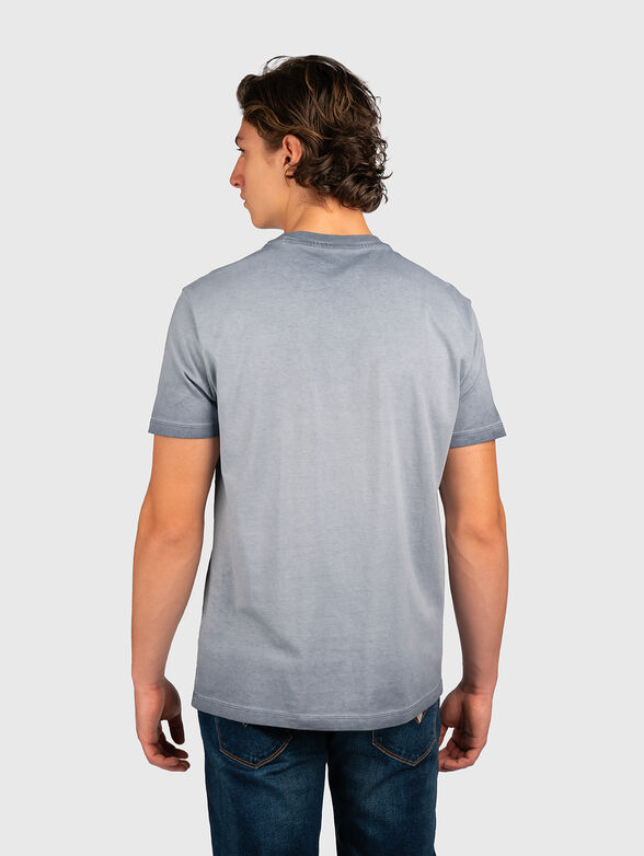 T-shirt with contrasting print - 3