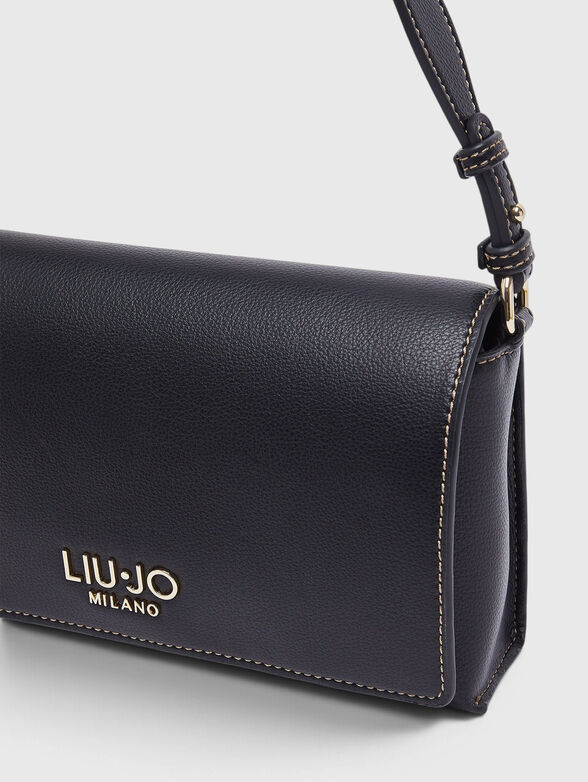 Bag with gold detail - 3