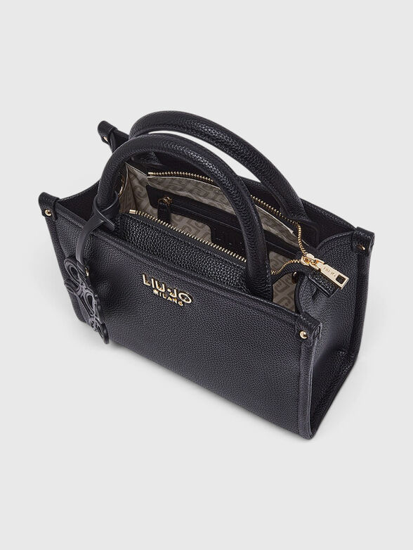 Small bag with embossed logo accessory - 6