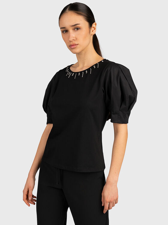 Черна блуза с буфан ръкав - 1