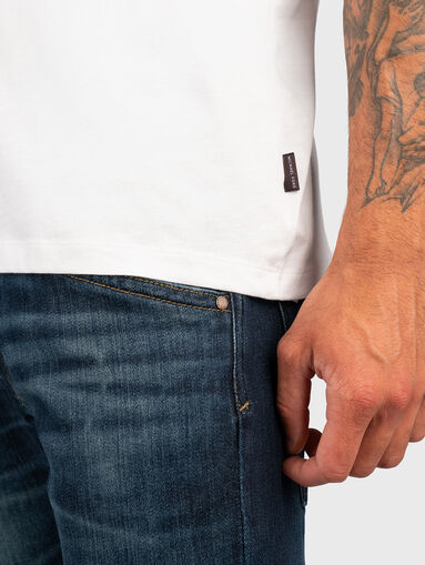 T-shirt with contrast print - 4