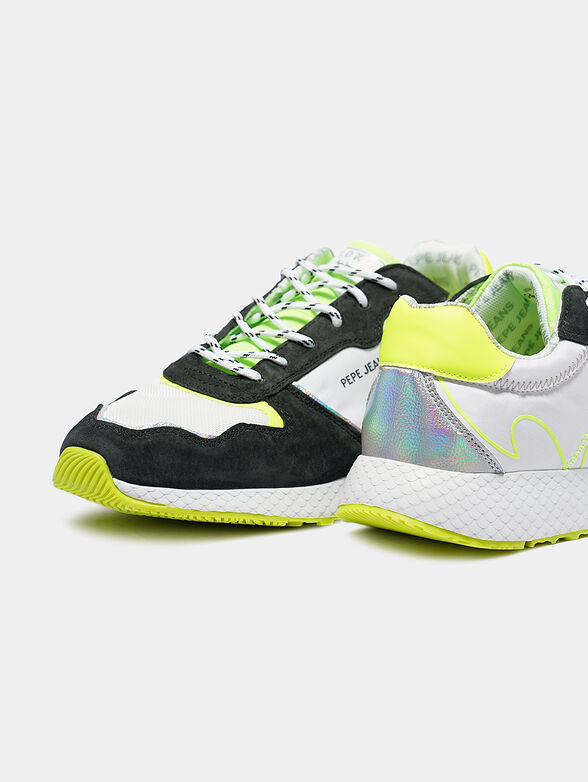 KOKO TECH Trainers with pink details - 1