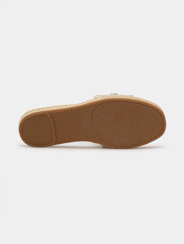 IZZY slides in brown color - 5
