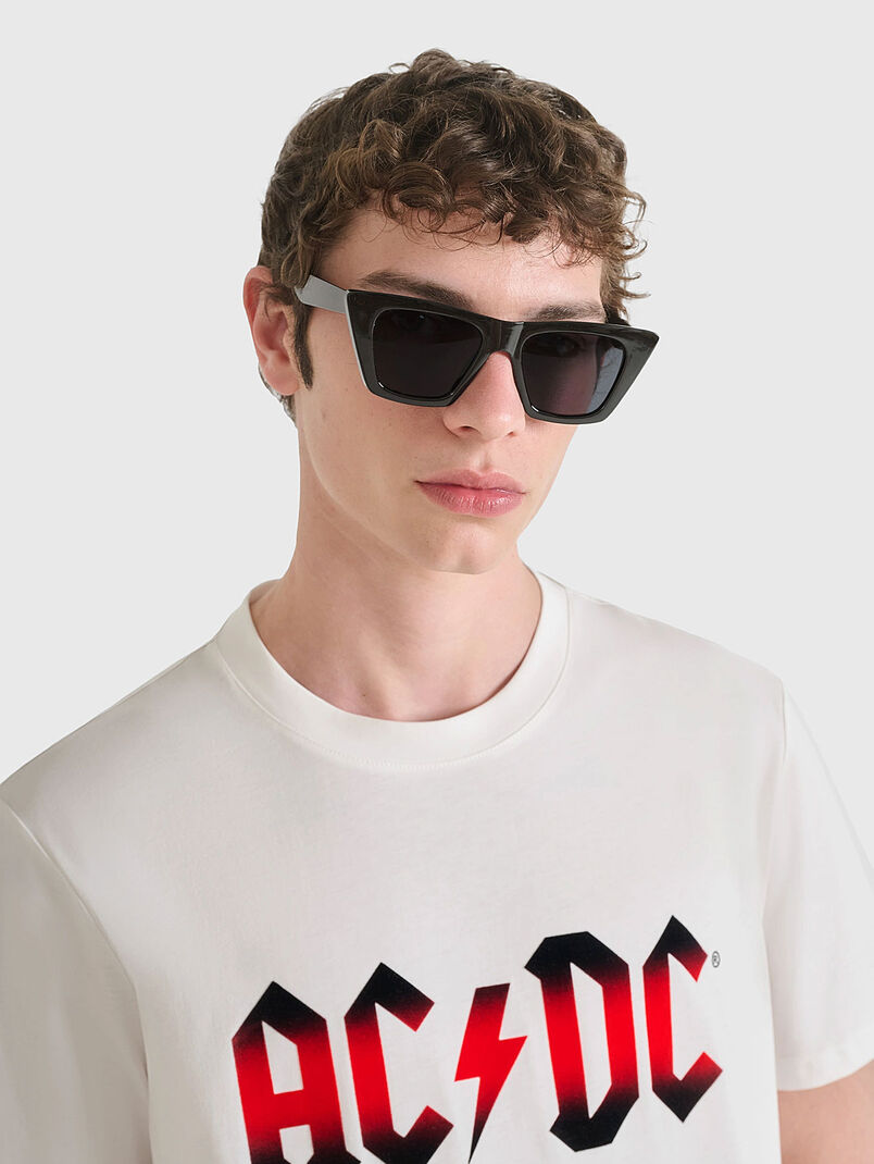 Black T-shirt with print and oval neckline - 3