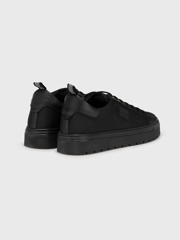 Black sports shoes - 3