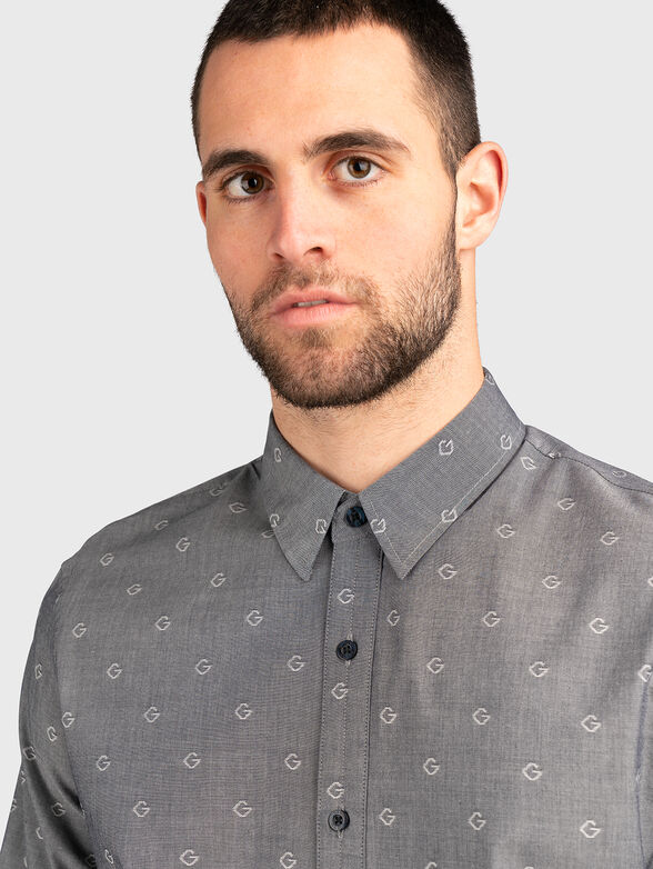Grey shirt with monogram logo pattern - 6