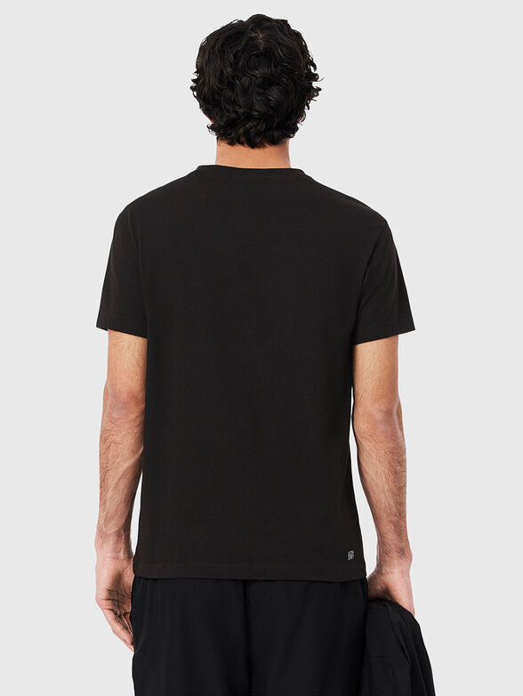 White T-shirt with contrasting logo print - 3