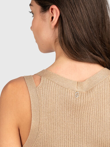 Knitted top with lurex threads - 5