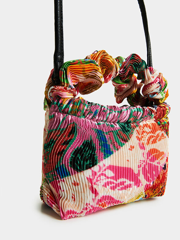 Bag with floral motifs - 5