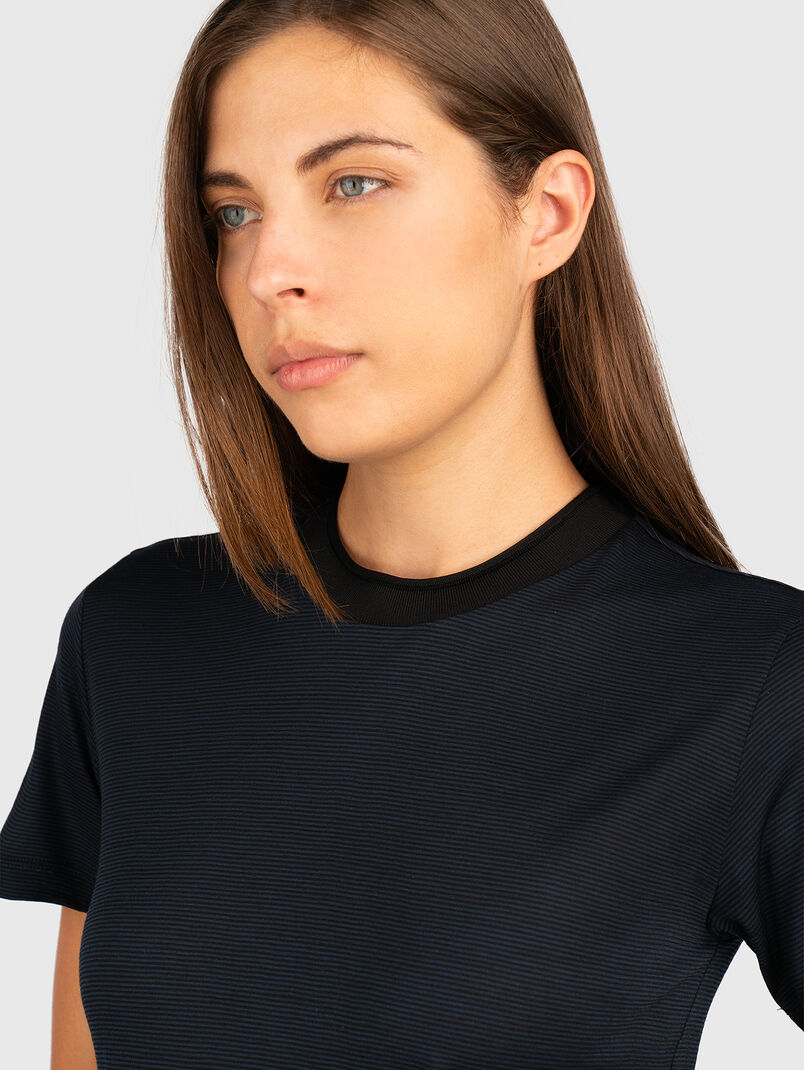 Wool T-shirt with oval neckline - 3