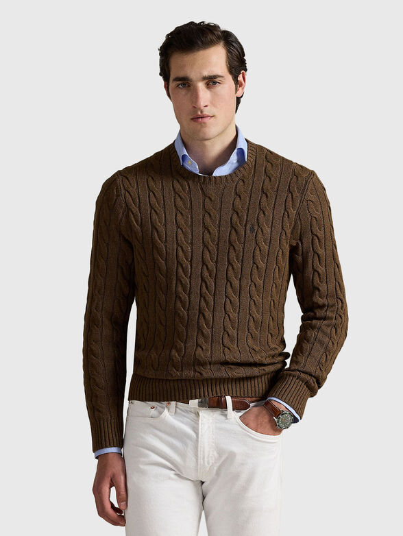 Round neck knitted sweater - 1