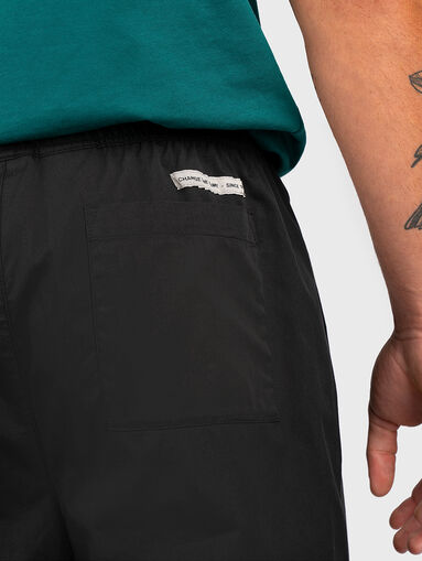 TURHAL sports trousers with accent pocket - 3